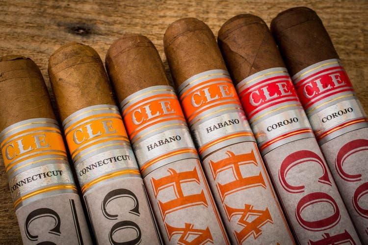 cle cigars guide cle cigar reviews cle connecticut habano corojo cigar lineup