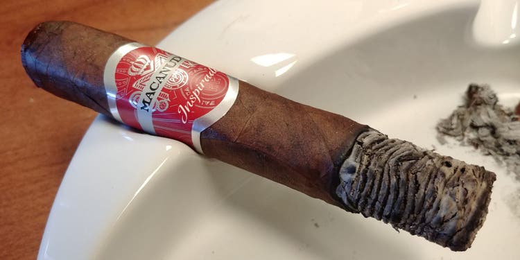Macanudo Inspirado Red cigar review by John Pullo