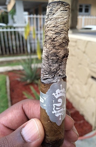 long cigar ash graycliff cigars
