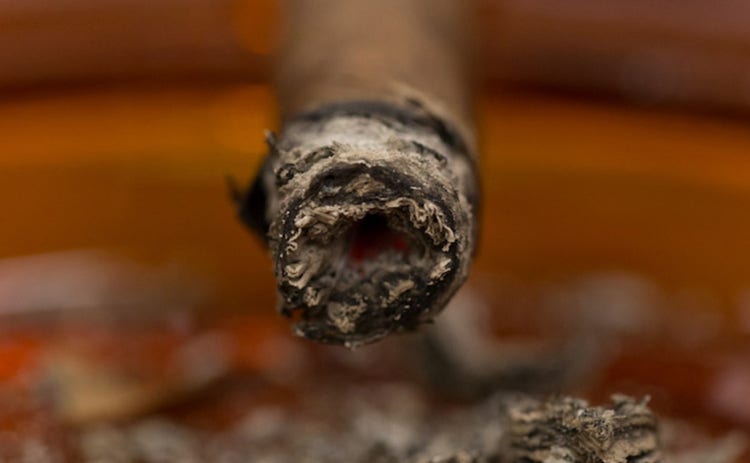 cigar advisor 5 most common burn issues - tunneling cigar