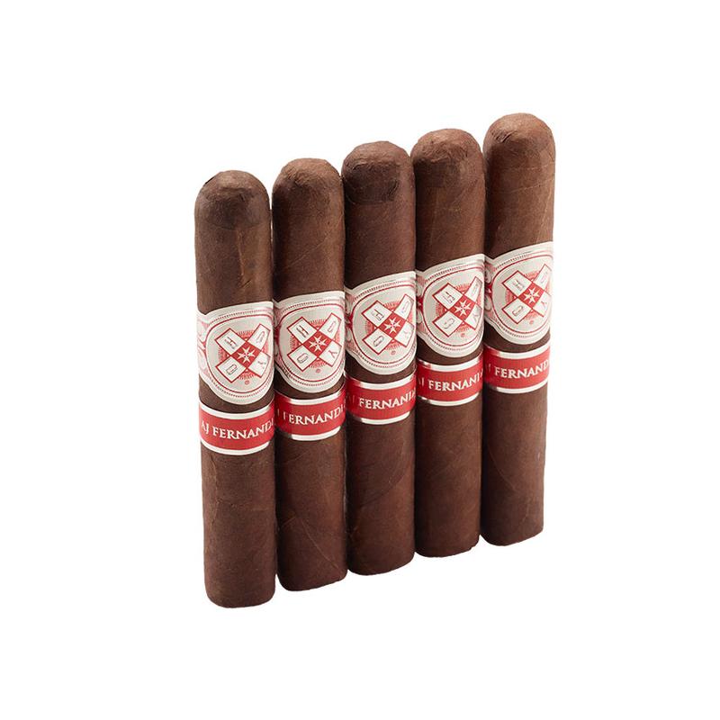 Hoyo La Amistad Silver Robusto 5 Pack Cigars at Cigar Smoke Shop