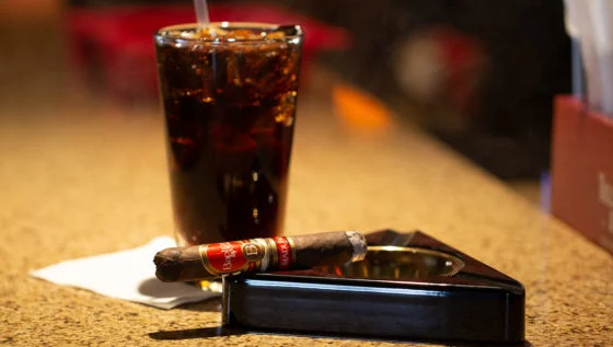 Top Non-Alcoholic Cigar Pairings
