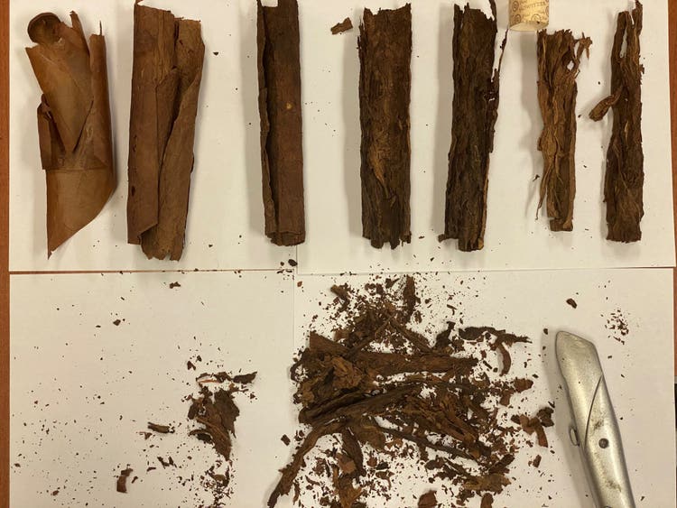 Top 7x70 Cigars 70 Ring Gauge cigars cigar dissection - how many leaves to make a cigar