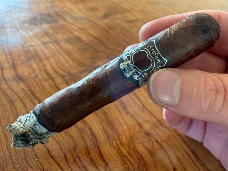 Asylum cigars guide Asylum Premium Cigar Review by Jared Gulick