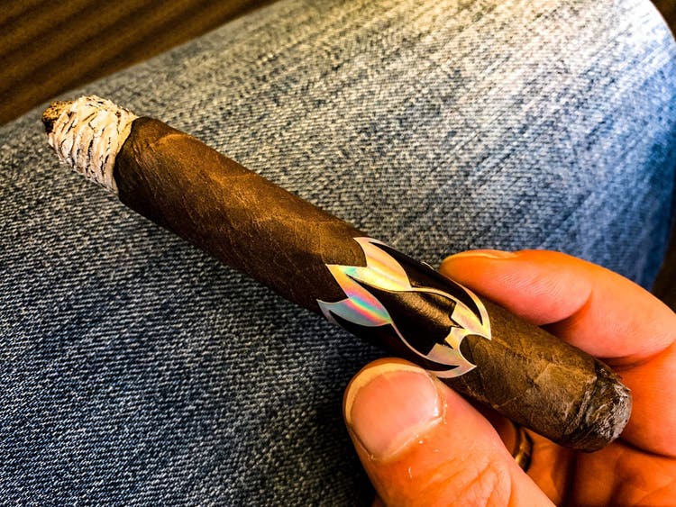 Espinosa Cigars Guide 601 cigars Espinosa Murcielago cigar review by Jared Gulick