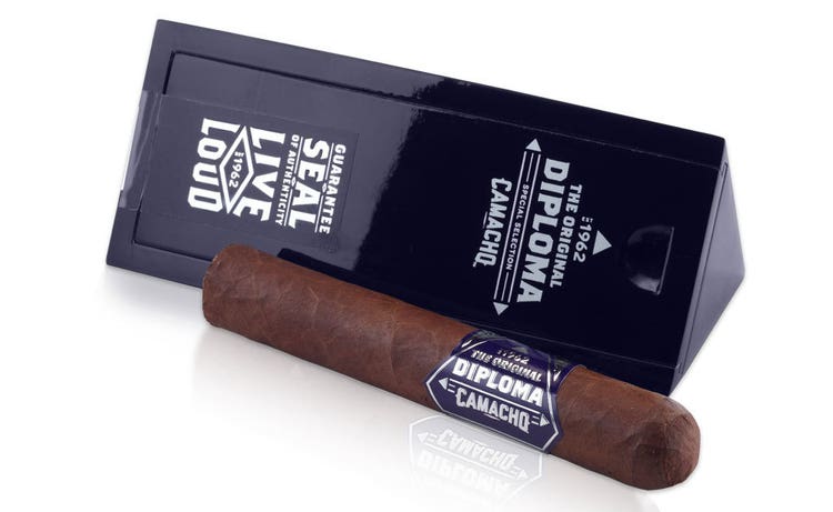 Camacho cigars guide Camacho Diploma 1962 cigars review