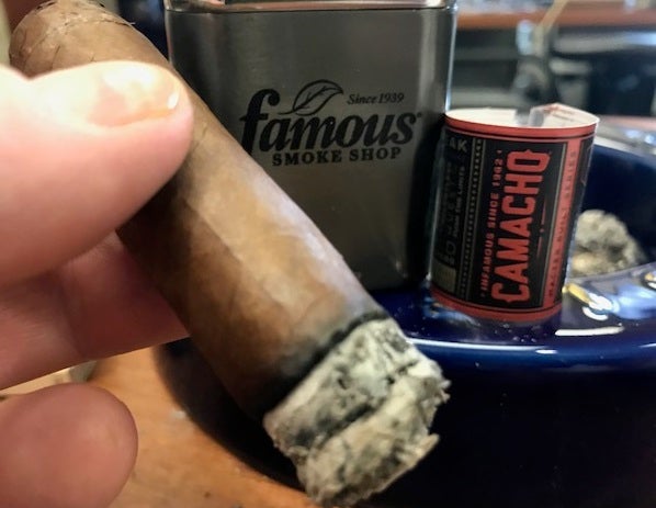 camacho cigars guide camacho nicaraguan barrel aged cigar review tommy