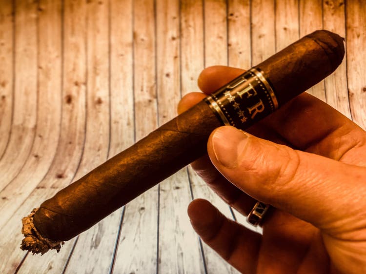 Aganorsa Cigars Guide JFR Maduro cigar review by Jared Gulick