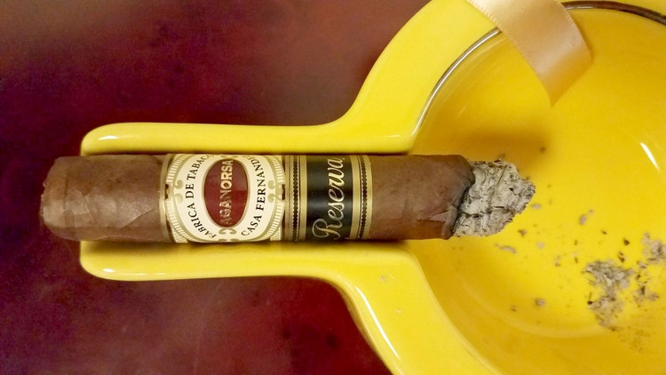 Aganorsa Cigars Guide Casa Fernandez Miami Reserva Corojo cigar review by Gary Korb