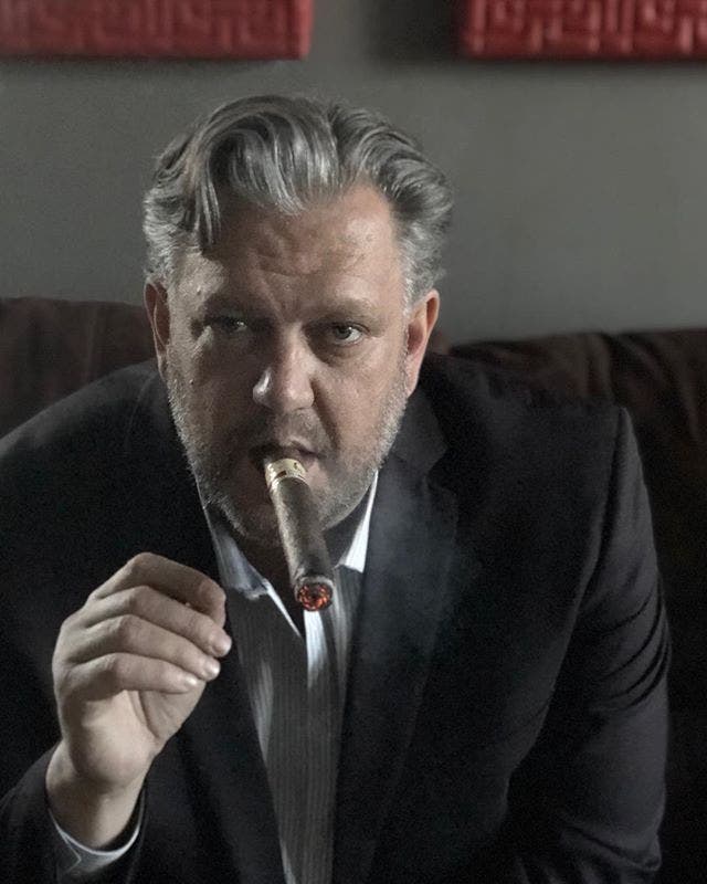 Asylum cigars guide Asylum Cigar Reviews - Tom Lazuka