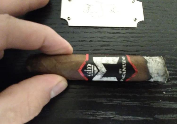 M by Macanudo cigar review - by Fred Lunt