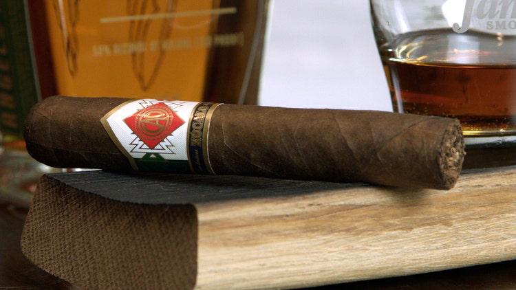cigar and drink pairing - CAO Zocalo cigar pairing