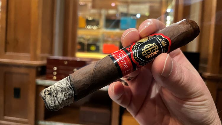 cigar advisor nowsmoking cigar review crowned heads serie e act 1