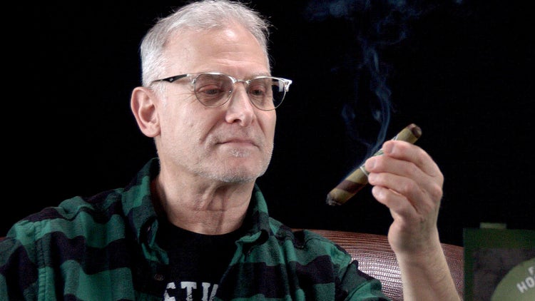 #nowsmoking Alec Bradley Black Market Filthy Hooligan 2020 cigar review by Gary Korb