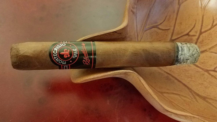 #nowsmoking Montecristo Relentless cigar review single cigar