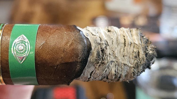 cigar advisor #nowsmoking cigar review romeo y julieta envy - by gary korb - long ash