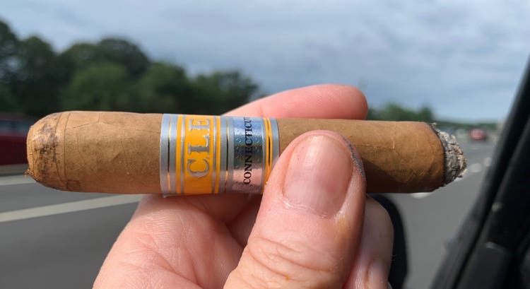 CLE Cigars Guide CLE Connecticut cigar review by Tommy Zman Zarzecki