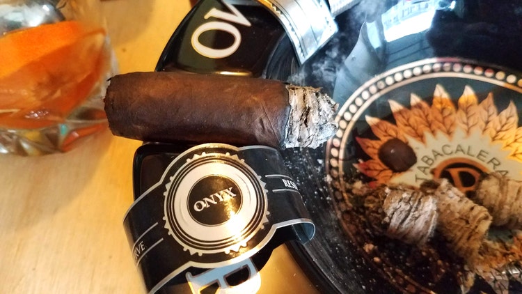 Onyx Bold Nicaragua cigar smoked down to the nub