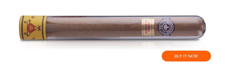 cigar advisor essential guide to montecristo cigars - montecristo crystal seleccion at famous smoke shop