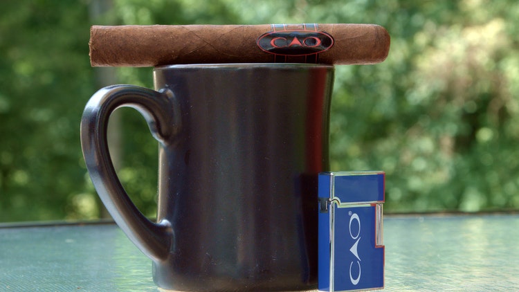 #nowsmoking CAO Consigliere cigar review with coffee