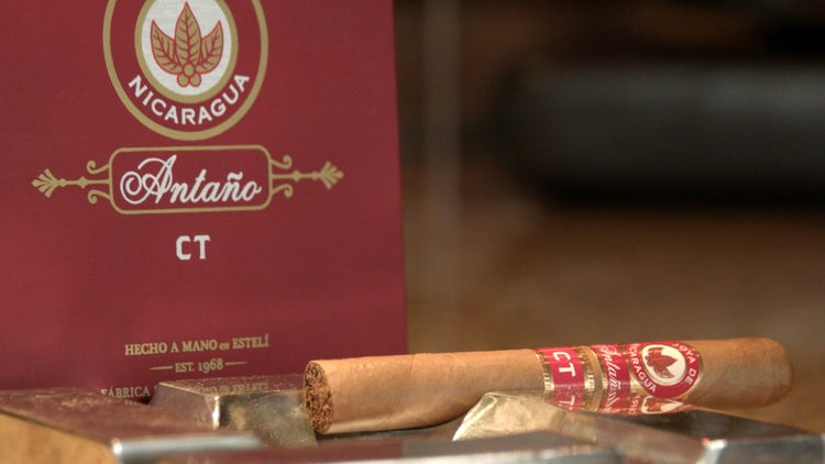 #nowsmoking Joya de Nicaragua Antano Connecticut CT cigar review box and single cigar