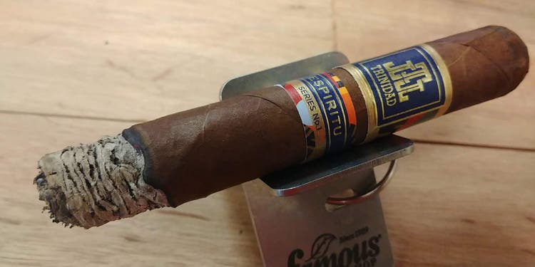 Trinidad Espiritu Cigar Review by John Pullo