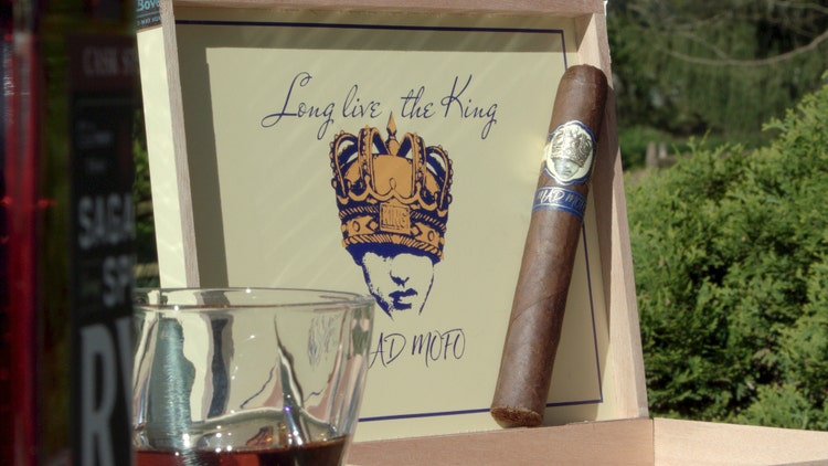 Caldwell Long Live the King Mad Mofo single cigar in box with drink pairing