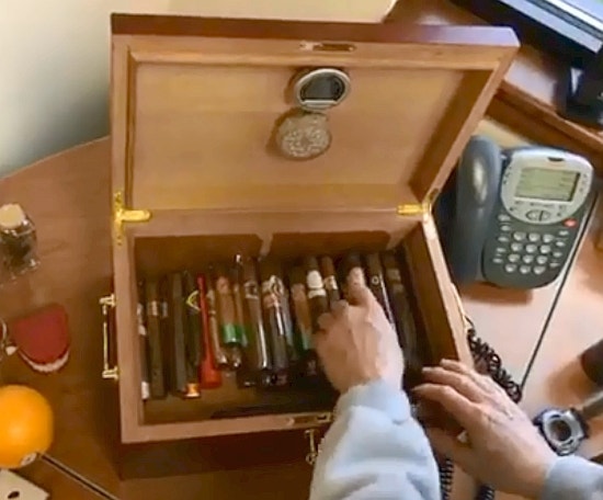 5 things about aging cigars - aging cigars at home in a humidor rotating cigars