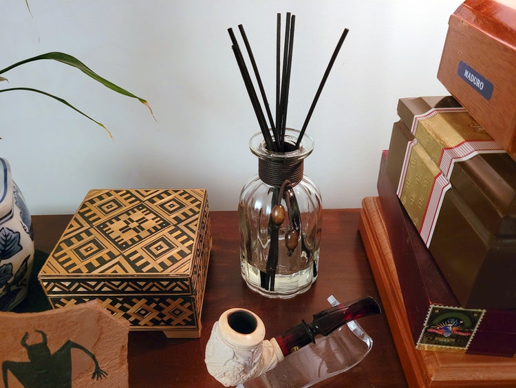 whiff out smoke smell remover reed diffuser