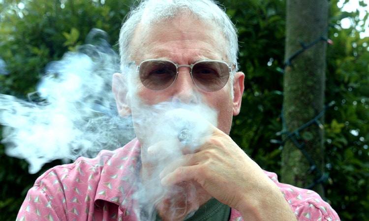 #nowsmoking cao flathead v19 cigar review camshaft by Gary Korb