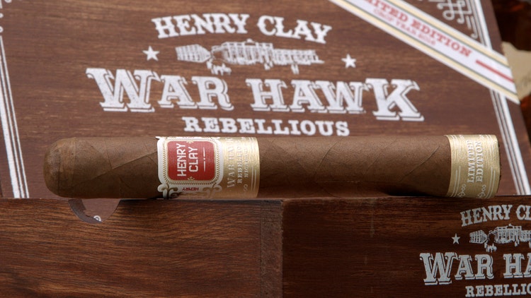 Henry Clay War Hawk Rebellious cigar review construction of the cigar