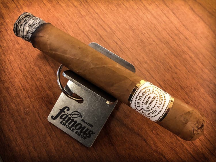 Romeo y Julieta House of Capulet 80th Anniversary cigar review video Toro on cigar stand cigar being smoked