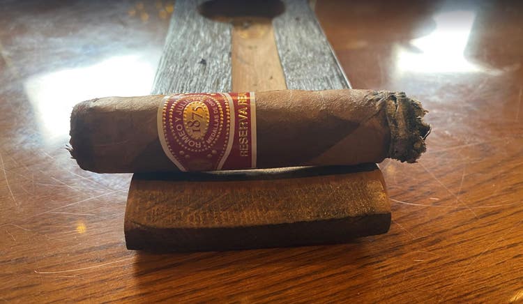 cigar advisor panel review romeo reserva real twisted toro - by paul lukens