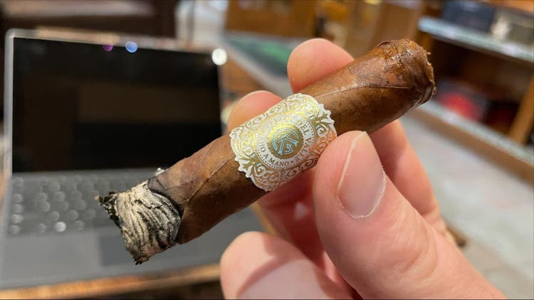 Warped Flor del Valle cigar review part 3