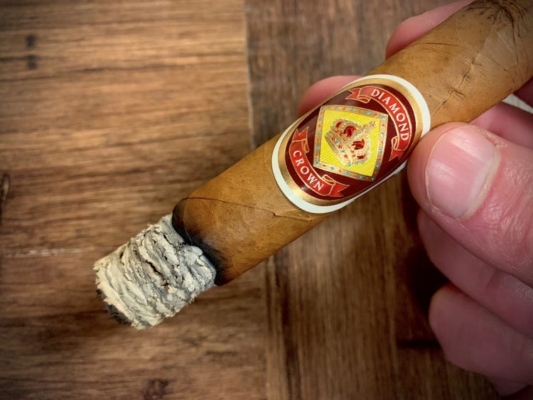 JC Newman cigars guide JC Newman Diamond Crown cigar review by Jared Gulick