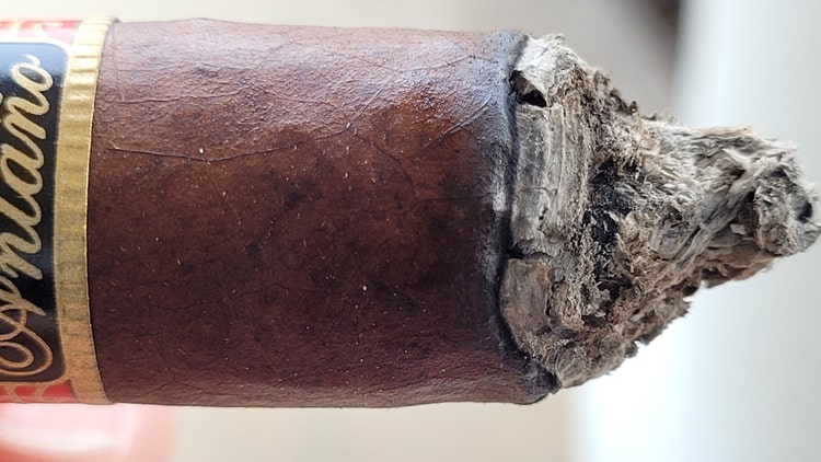 Joya de Nicaragua Antano 1970 cigar review cone shaped ash