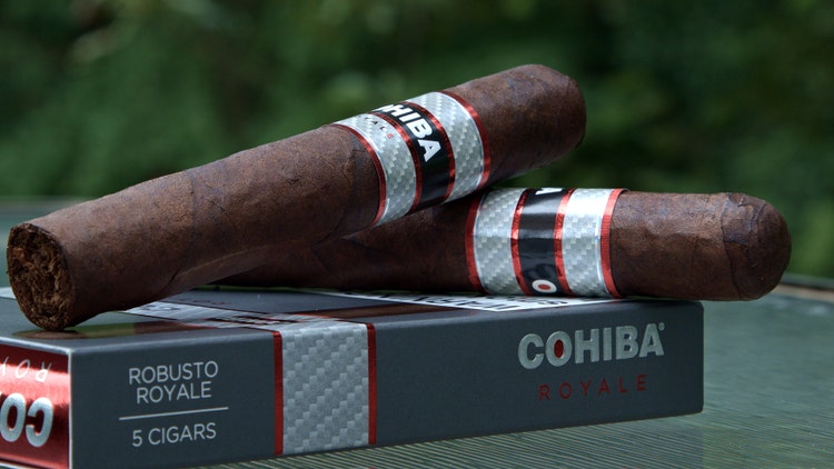 #nowsmoking cohiba royale cigar review closeup