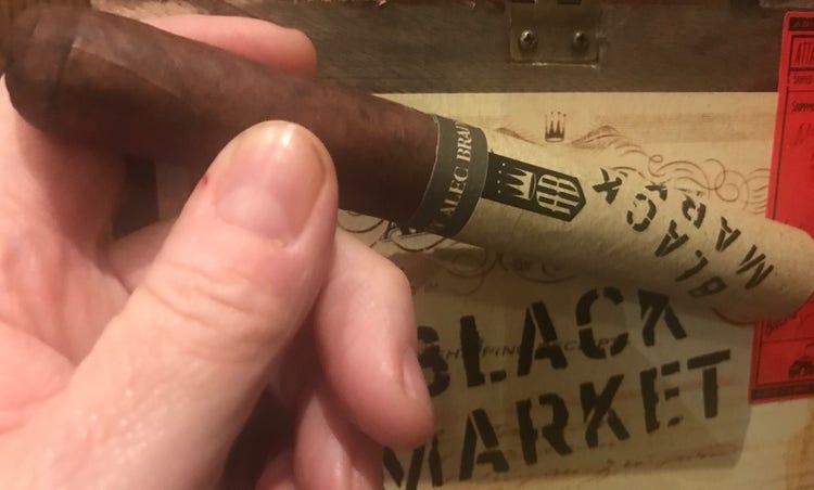 alec bradley cigars guide alec bradley Black Market robusto cigar review by Tommy Zman