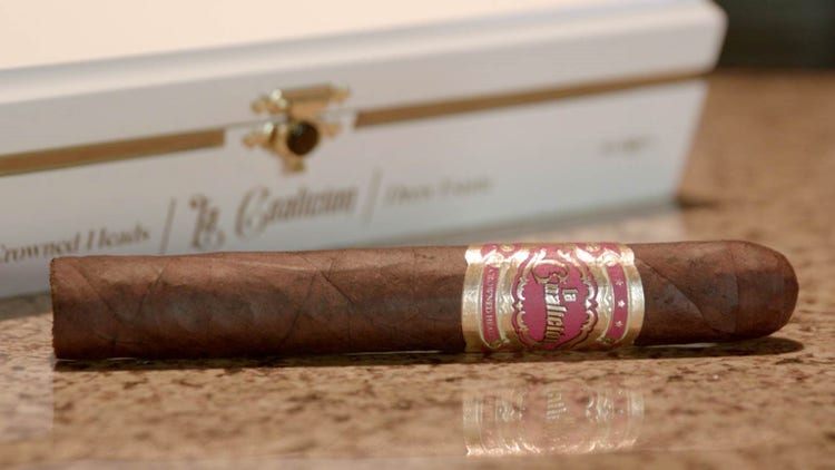 #nowsmoking Drew Estate Crowned Heads La Coalicion cigar review single cigar presentation