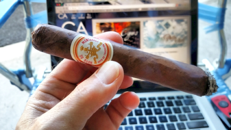 Hoyo de Tradicion cigar review