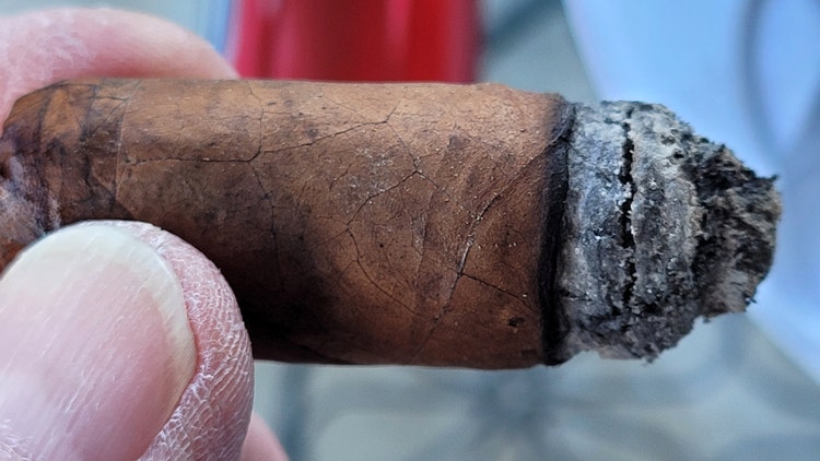 Alec Bradley Kintsugi Robusto cigar review part 3
