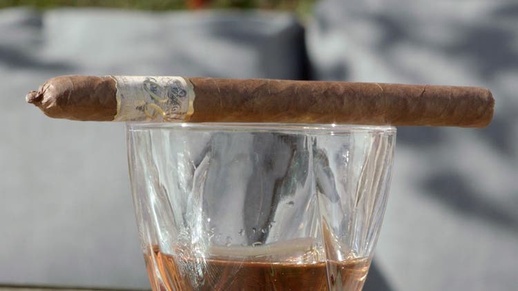 cigar advisor #nowsmoking cigar review video of 90 miles RA nicaragua limited edition - drink pairing