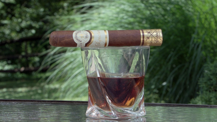 cigar advisor #nowsmoking cigar review montecristo espada signature - drink pairing