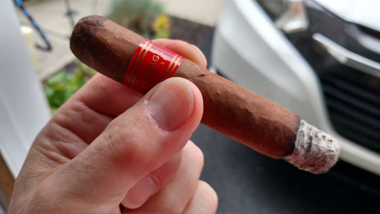Partagas Heritage Robusto cigar review MWC GK