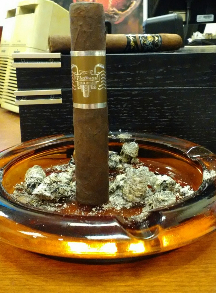 CAO cigars steel horse