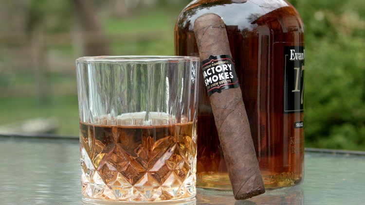 Factory Smokes Maduro by Drew Estate cigar pairing Evan Williams 1783 Small Batch bourbon