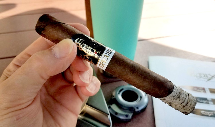 #nowsmoking crux epicure maduro cigar review by Gary Korb 3