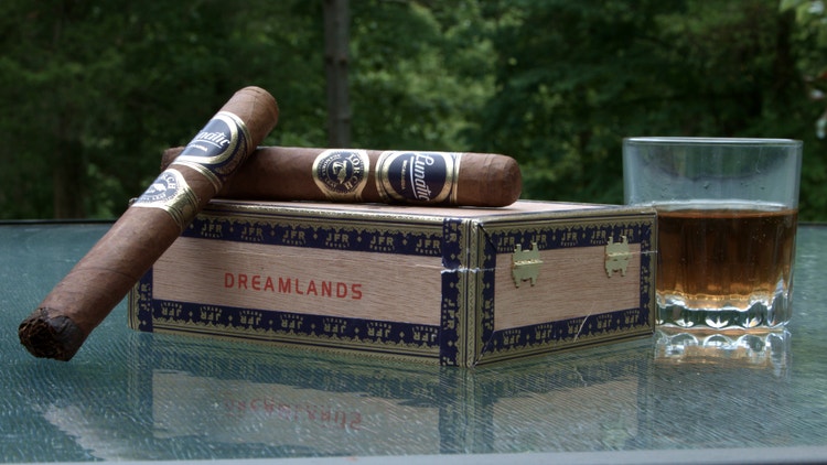 Aganorsa Leaf JFR Lunatic Torch cigar review Dreamlands 1 at Famous Smoke Shop