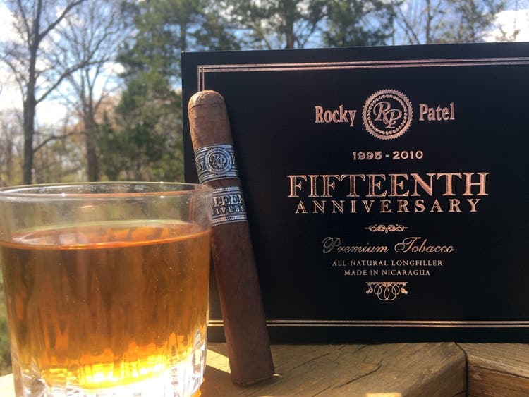 #nowsmoking Rocky Patel 15th Anniversary cigar review pairing whiskey and cigars