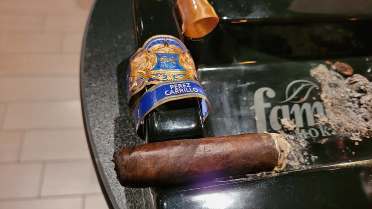 EP Carrillo Pledge Prequel cigar review Part 2
